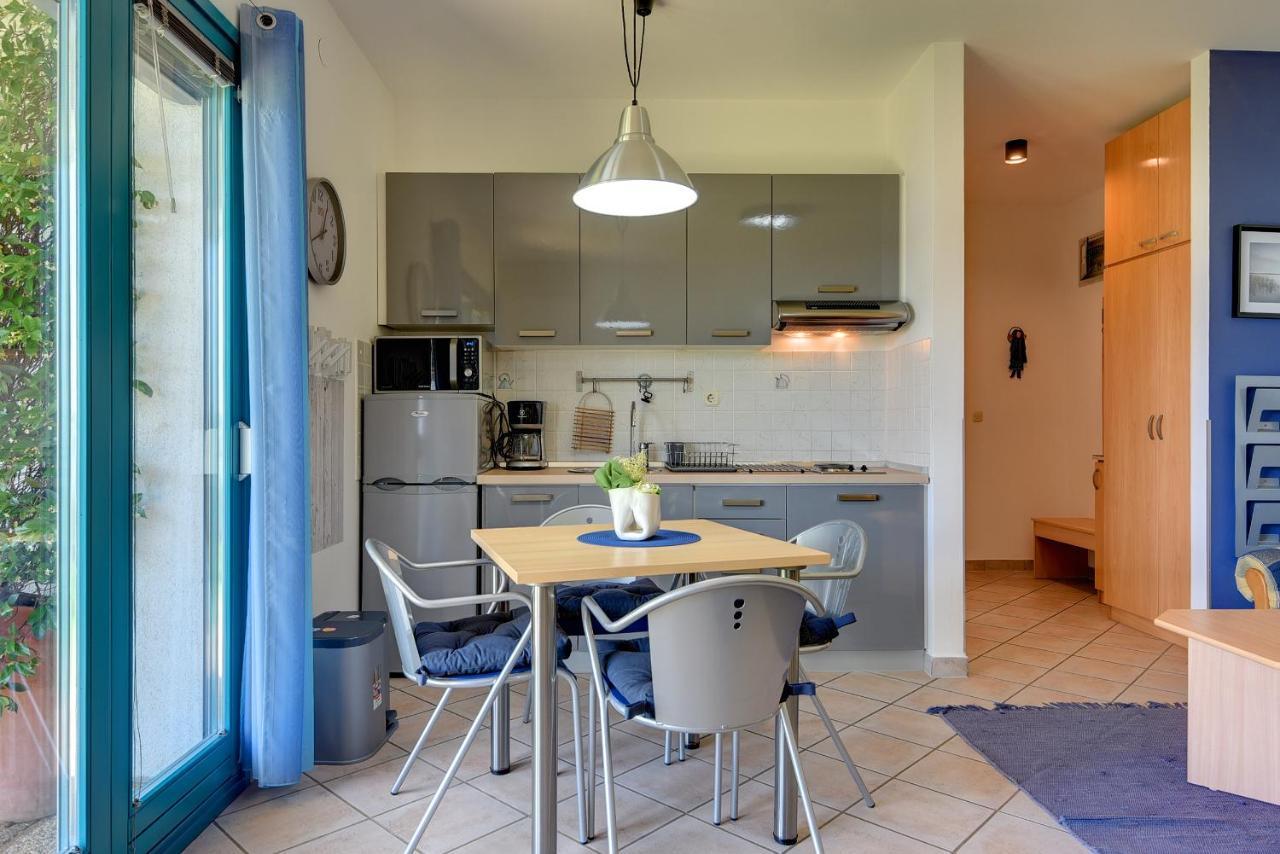 Apartments Villa Ana Medulin Bagian luar foto
