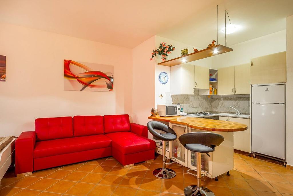 Apartments Villa Ana Medulin Bagian luar foto