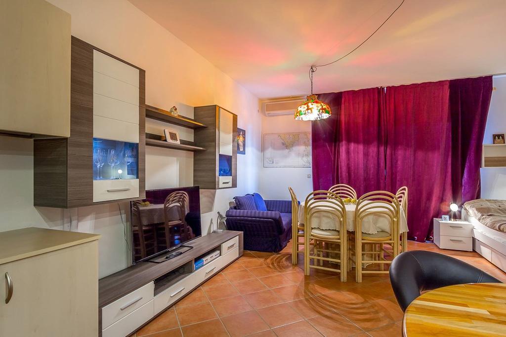 Apartments Villa Ana Medulin Bagian luar foto